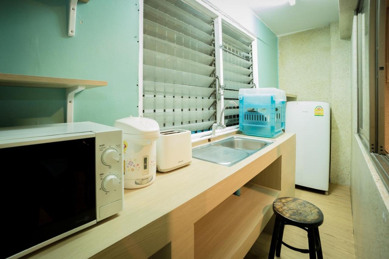 Mind Day Hostel Khaosan Bangkok Buitenkant foto