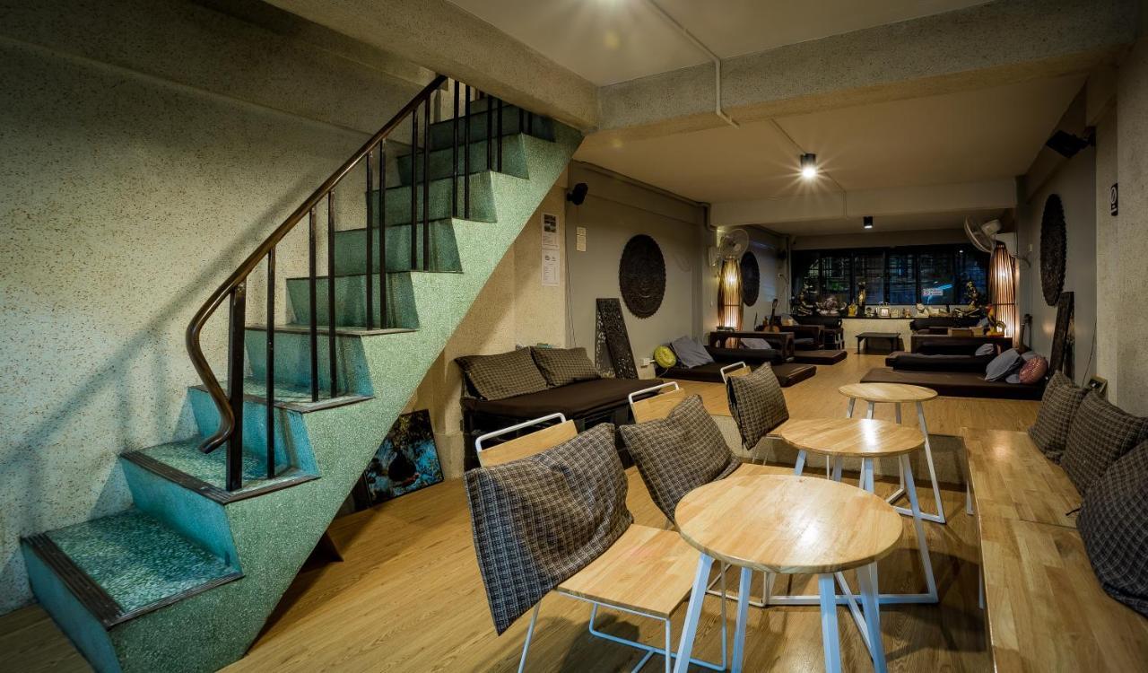 Mind Day Hostel Khaosan Bangkok Buitenkant foto