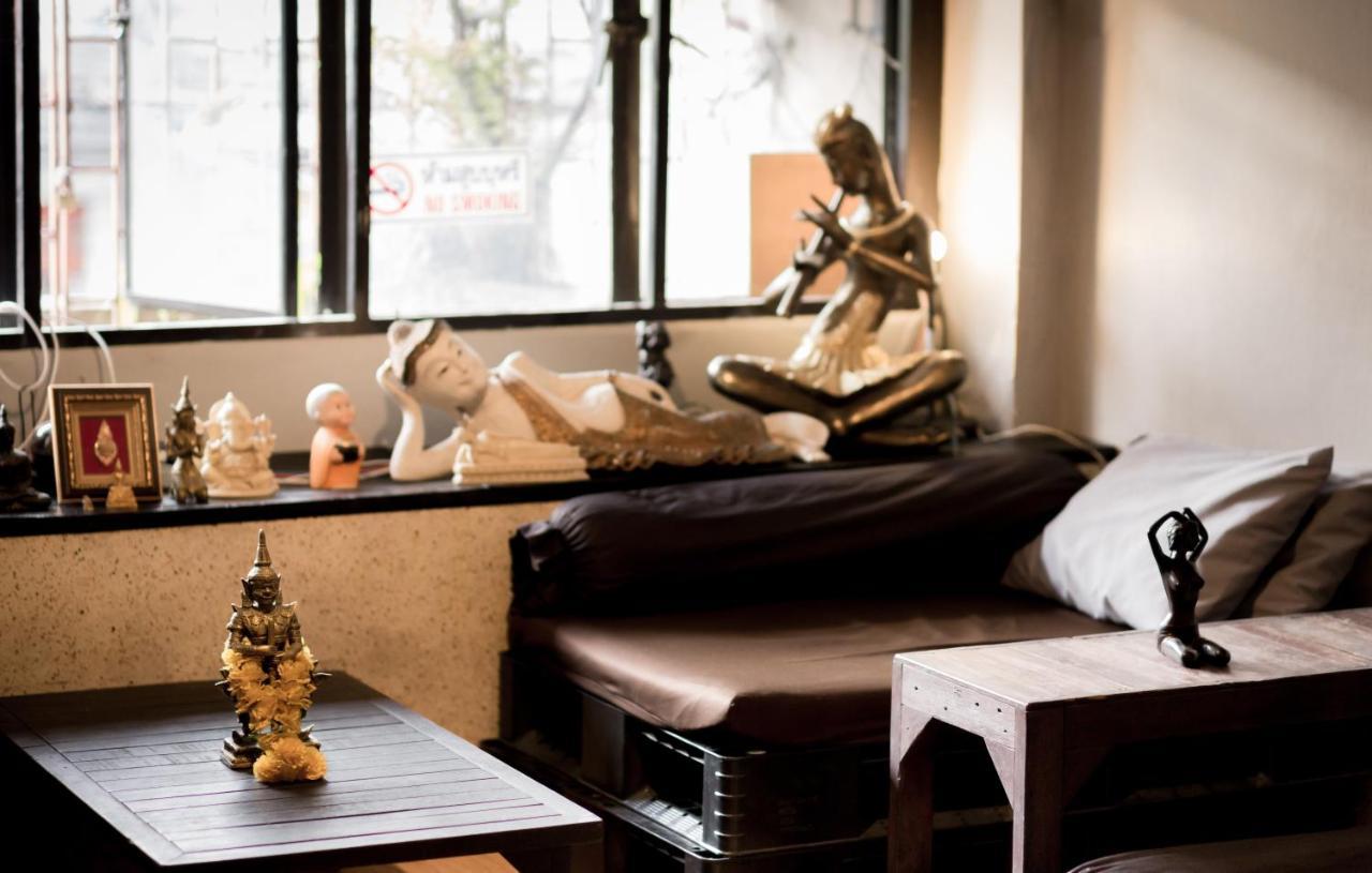 Mind Day Hostel Khaosan Bangkok Buitenkant foto
