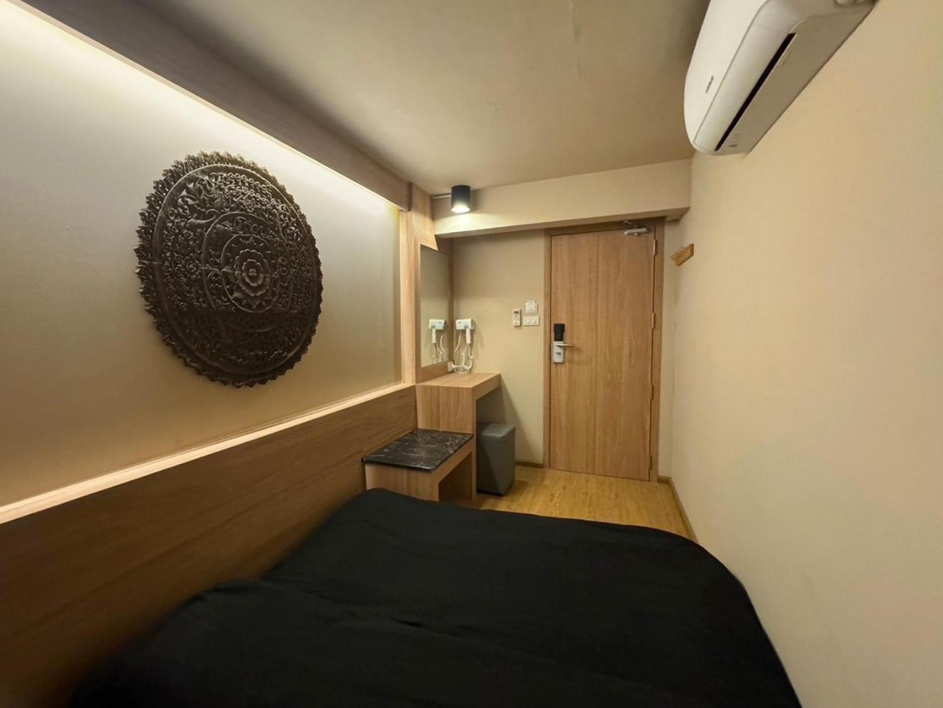 Mind Day Hostel Khaosan Bangkok Buitenkant foto